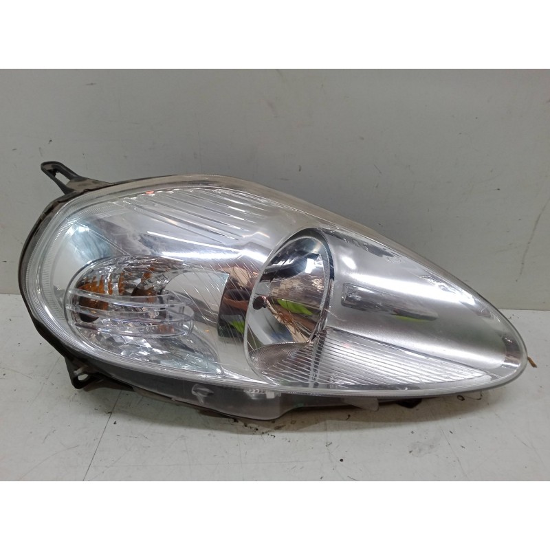 Recambio de faro derecho para fiat grande punto van (199_) 1.4 (199cxb1a, 199dxb1a) referencia OEM IAM   