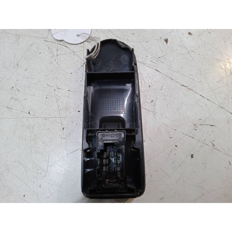 Recambio de mando elevalunas delantero derecho para volkswagen up! (121, 122, bl1, bl2, bl3, 123) 1.0 referencia OEM IAM   