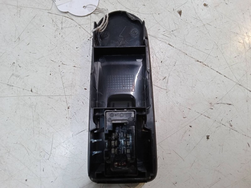 Recambio de mando elevalunas delantero derecho para volkswagen up! (121, 122, bl1, bl2, bl3, 123) 1.0 referencia OEM IAM   