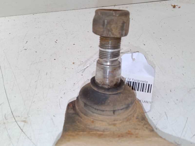 Recambio de brazo suspension inferior delantero derecho para iveco daily iv furgoneta 29l10 v referencia OEM IAM   