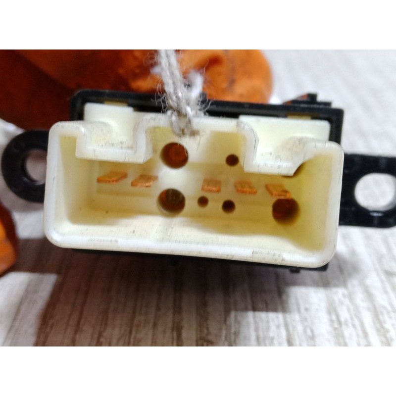 Recambio de mando elevalunas delantero derecho para mazda 323 f vi hatchback (bj) 2.0 (bjfw) referencia OEM IAM   