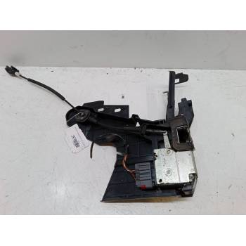 CERRADURA PUERTA DELANTERA DERECHA 