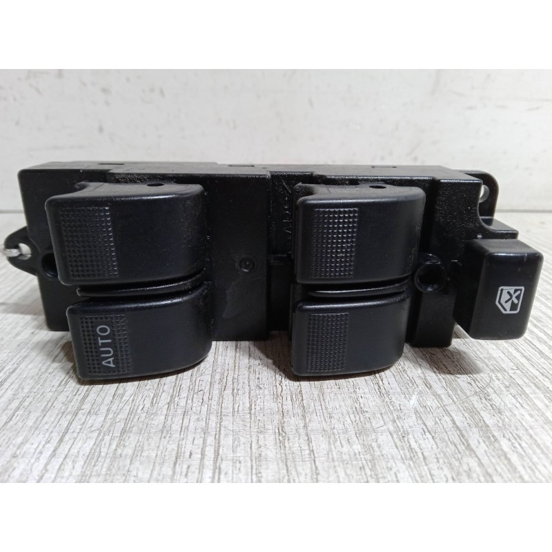 Recambio de mando elevalunas delantero izquierdo para mazda 323 f vi hatchback (bj) 2.0 (bjfw) referencia OEM IAM   