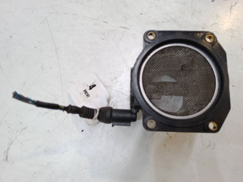 Recambio de caudalimetro para volkswagen golf iv (1j1) 2.0 referencia OEM IAM 06A906461B  AFH6010C