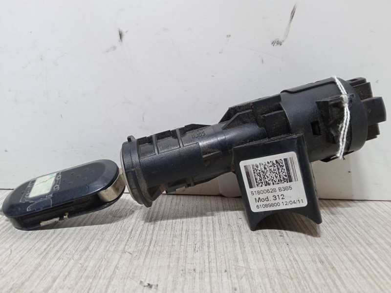 Recambio de clausor para fiat 500 (312_) 0.9 (312axg1a, 312.axg11) referencia OEM IAM 61089800  