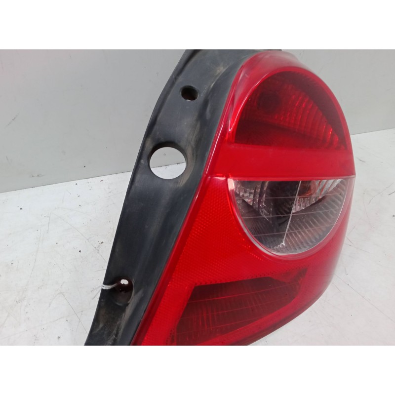 Recambio de piloto trasero derecho para renault clio iii (br0/1, cr0/1) 1.5 dci (c/br0g, c/br1g) referencia OEM IAM   