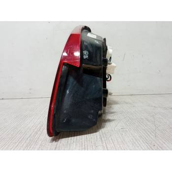 PILOTO TRASERO PORTON DERECHO 92404A4010 