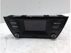Recambio de radio pantalla para skoda fabia iii (nj3) 1.2 tsi referencia OEM IAM 6V0035871D