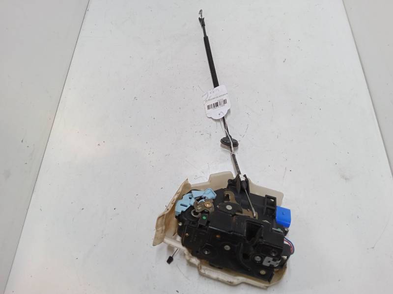 CERRADURA PUERTA DELANTERA IZQUIERDA 