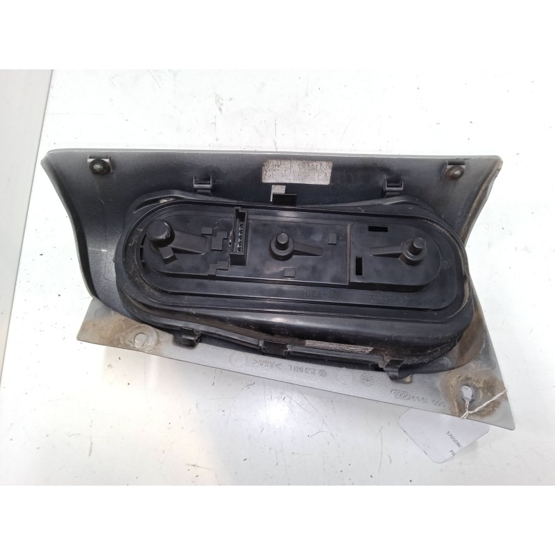 Recambio de piloto trasero izquierdo para smart city-coupe (450) 0.6 (450.352, 450.353) referencia OEM IAM   