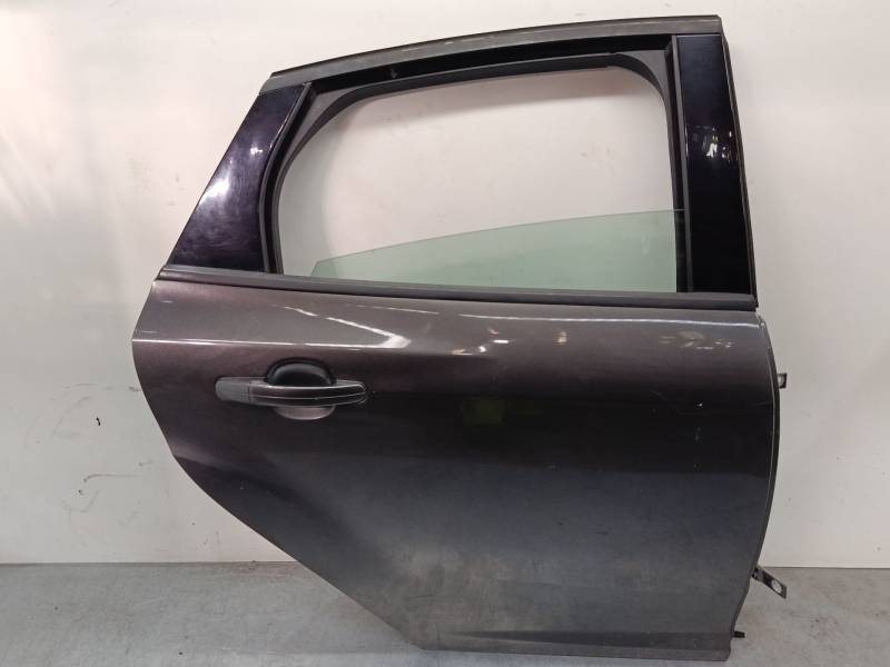 PUERTA TRASERA DERECHA PBM51A24630BF 