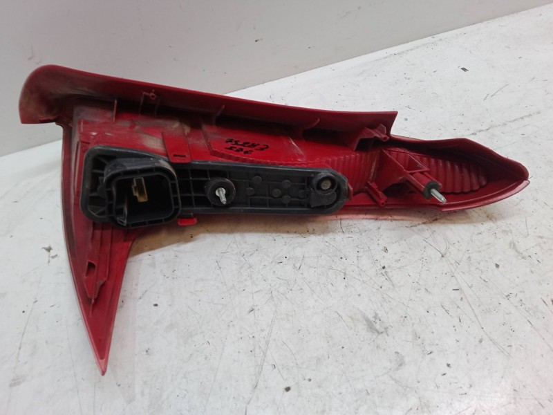 Recambio de piloto trasero izquierdo para peugeot 206 sw (2e/k) 2.0 hdi referencia OEM IAM   