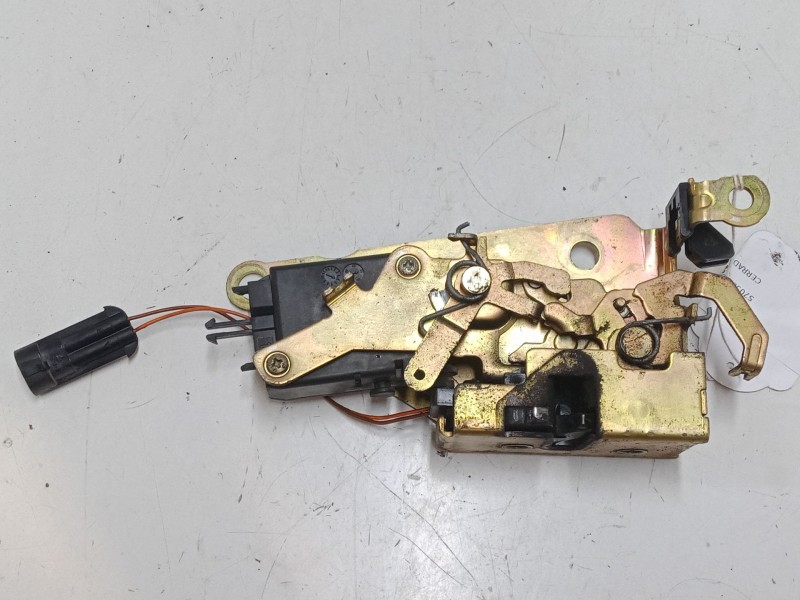 Recambio de cerradura puerta delantera derecha para smart city-coupe (450) 0.6 (450.352, 450.353) referencia OEM IAM   