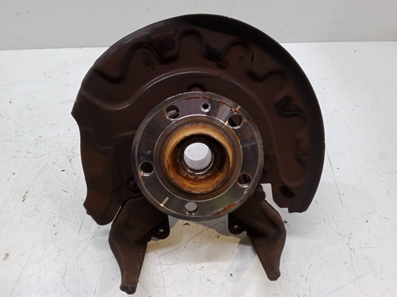 Recambio de mangueta delantera derecha para skoda fabia iii (nj3) 1.2 tsi referencia OEM IAM   