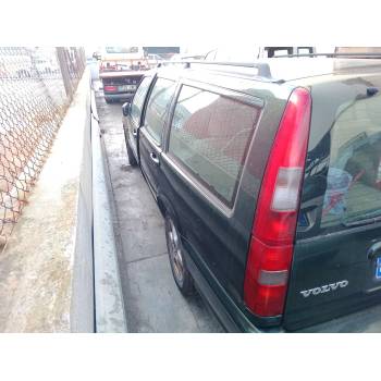 VOLVO V70 I (875, 876)