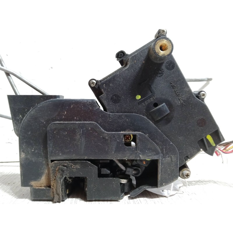 Recambio de cerradura puerta delantera izquierda para mazda 323 f vi hatchback (bj) 2.0 (bjfw) referencia OEM IAM   