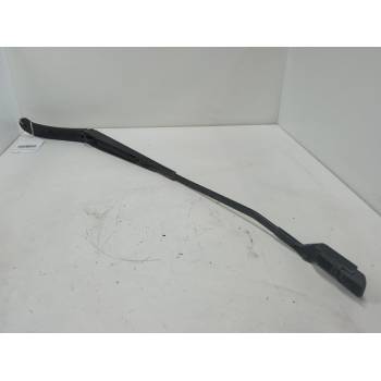 BRAZO LIMPIA DELANTERO DERECHO 