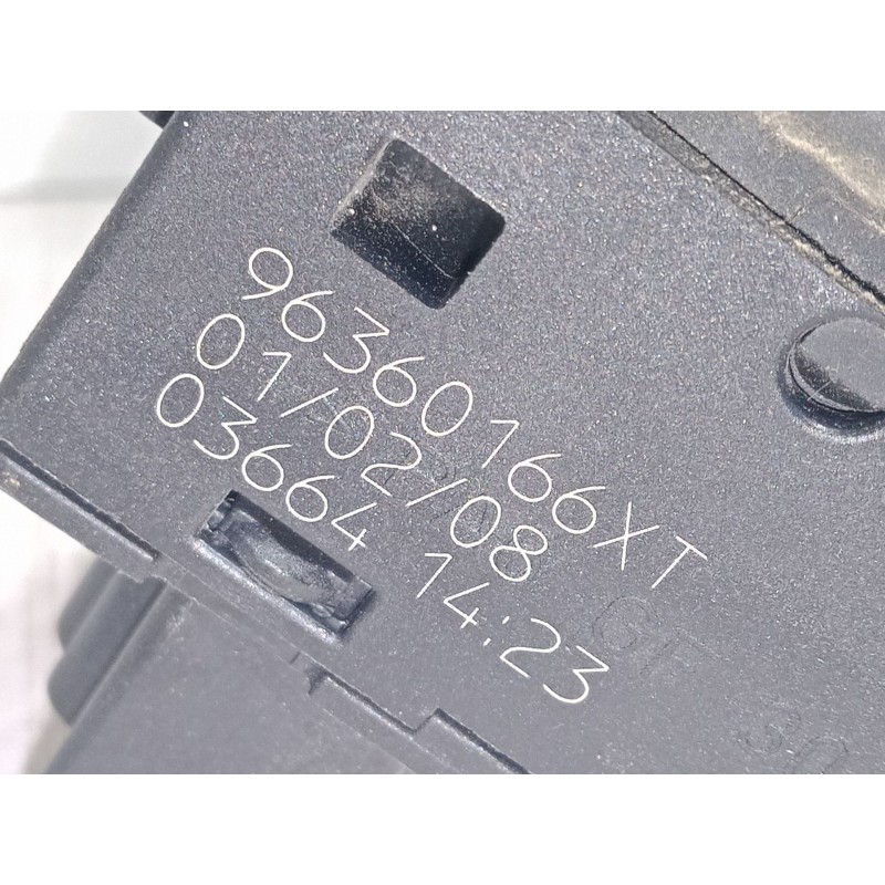 Recambio de mando elevalunas trasero izquierdo para peugeot 307 sw (3h) 1.6 hdi 90 referencia OEM IAM 96360166XT  