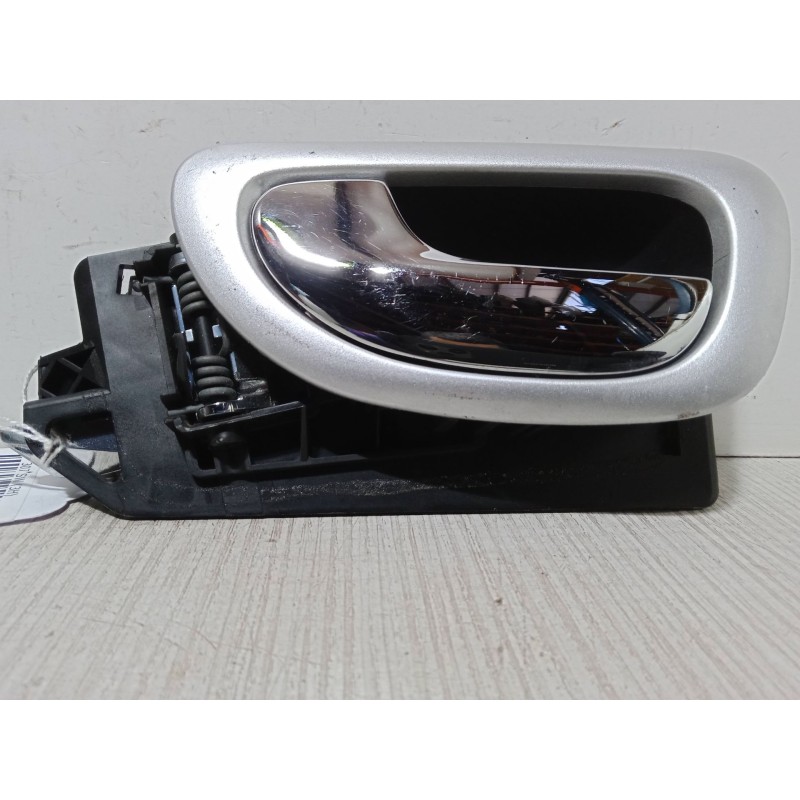 Recambio de maneta interior puerta delantera izquierda para peugeot 307 sw (3h) 1.6 hdi 90 referencia OEM IAM   