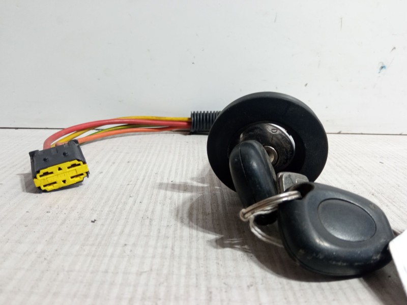 Recambio de clausor para nissan almera ii hatchback (n16) 1.8 referencia OEM IAM   