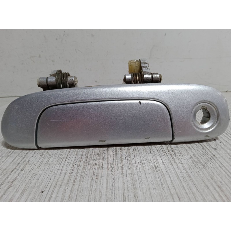 Recambio de maneta exterior puerta delantera izquierda para mazda 323 f vi hatchback (bj) 2.0 (bjfw) referencia OEM IAM   