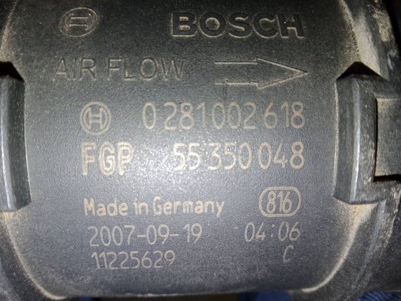 Recambio de caudalimetro para opel combo tour 1.3 cdti 16v referencia OEM IAM 0281002618.55350048  