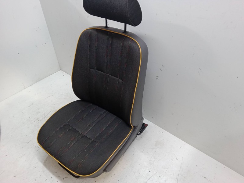 Recambio de asiento delantero izquierdo para peugeot 205 ii (20a/c) 1.1 referencia OEM IAM   