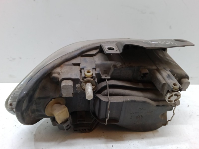 Recambio de faro izquierdo para seat ibiza ii (6k1) 1.0 i referencia OEM IAM   
