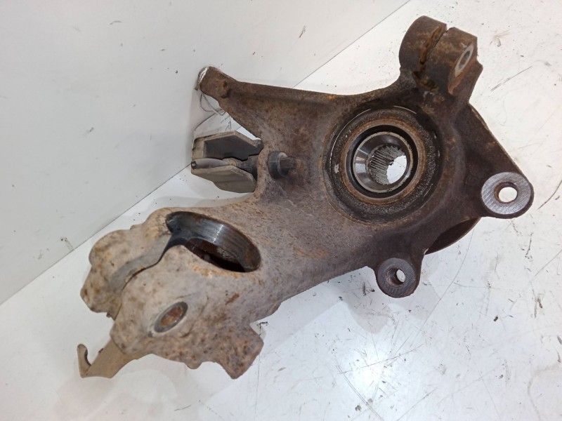 Recambio de mangueta delantera derecha para peugeot 206 cc (2d) 2.0 s16 referencia OEM IAM   