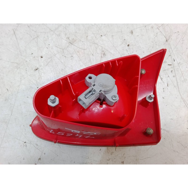 Recambio de piloto trasero porton izquierdo para alfa romeo 147 (937_) 1.6 16v t.spark eco (937.axa1a, 937.bxa1a) referencia OEM