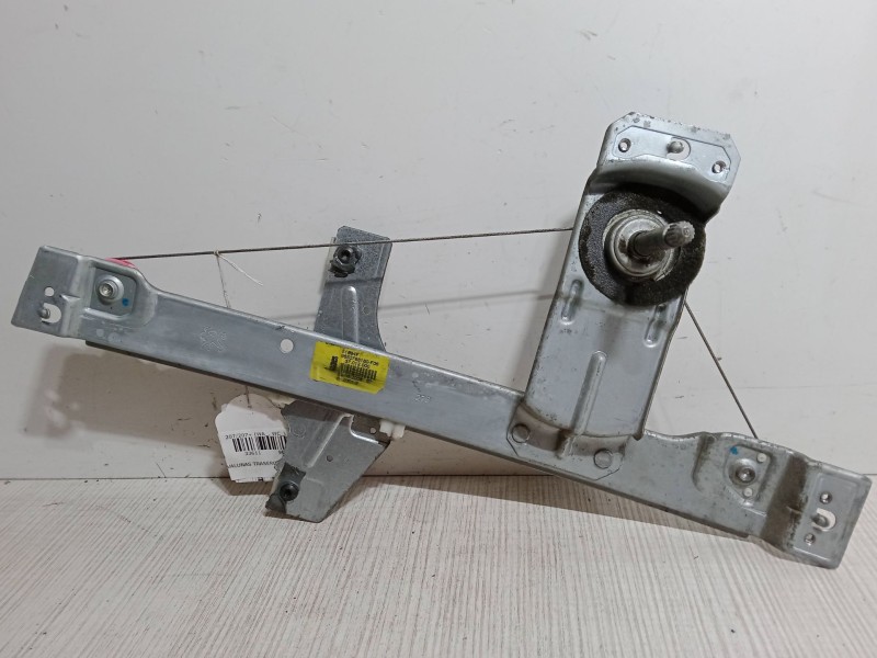Recambio de elevalunas trasero izquierdo para peugeot 207/207+ (wa_, wc_) 1.4 16v referencia OEM IAM 9650768180-f06   Recambio de elevalunas trasero izquierdo para peugeot 207/207+ (wa_, wc_) 1.4 16v referencia OEM IAM 9650768180-f06