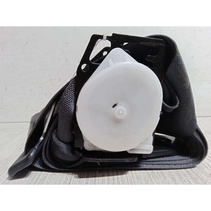 Recambio de cinturon seguridad trasero izquierdo para mazda 323 f vi hatchback (bj) 2.0 (bjfw) referencia OEM IAM   