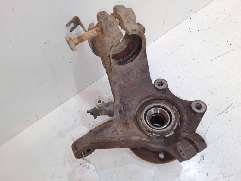 Recambio de mangueta delantera izquierda para peugeot 206 cc (2d) 2.0 s16 referencia OEM IAM   