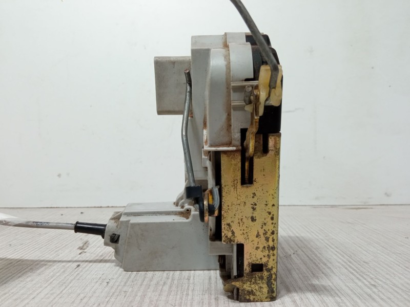 Recambio de cerradura puerta delantera izquierda para peugeot 307 (3a/c) 1.4 16v referencia OEM IAM   