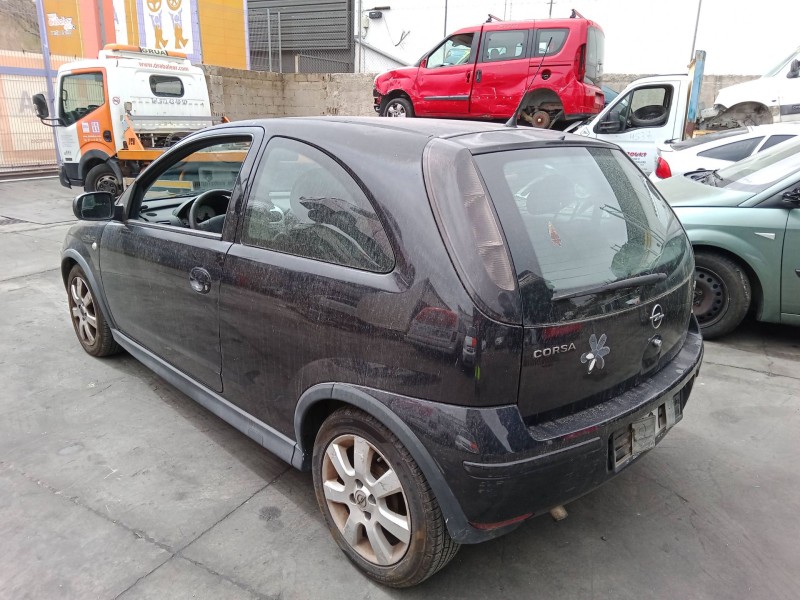 opel corsa c (x01) del año 2006