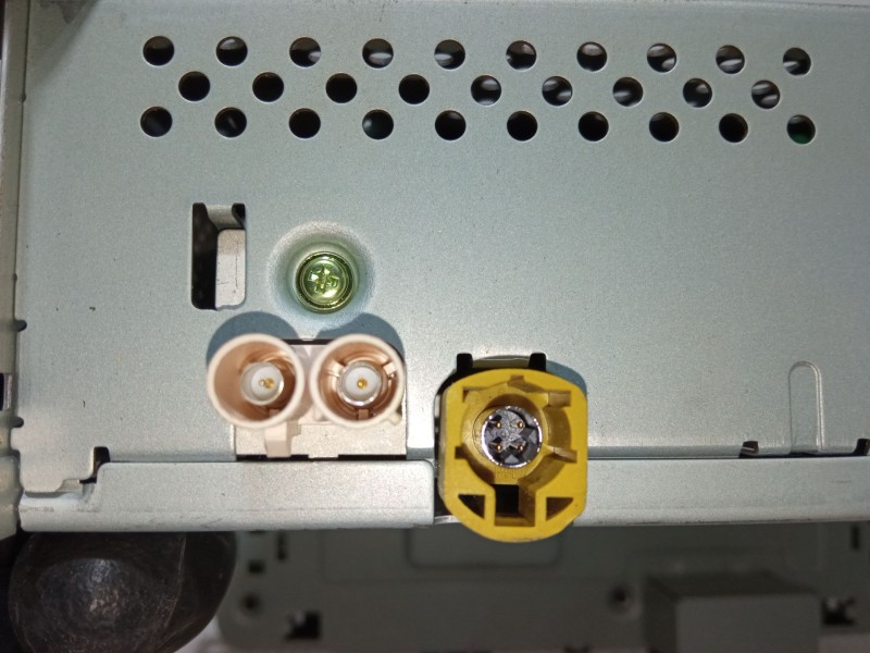 Recambio de pantalla multifuncion para volkswagen polo v (6r1, 6c1) 1.2 tsi 16v referencia OEM IAM 6C0035869D  