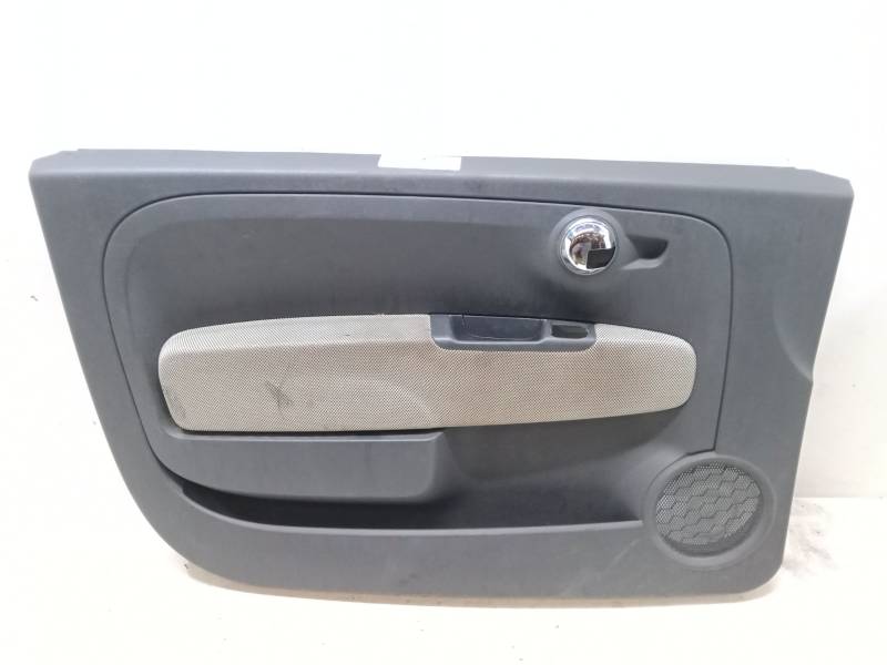 GUARNECIDO PUERTA DELANTERA IZQUIERDA 