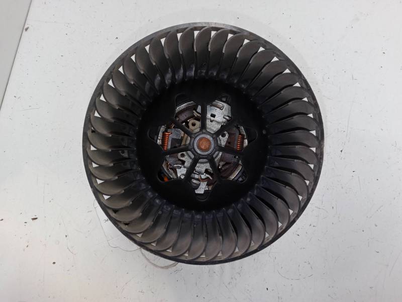 MOTOR CALEFACCION 