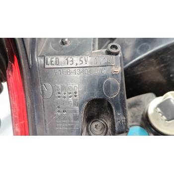 PILOTO TRASERO DERECHO F1EB13404BE 