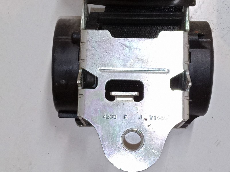 Recambio de cinturon con pretensor delantero derecho para opel corsa d (s07) 1.3 cdti (l08, l68) referencia OEM IAM   