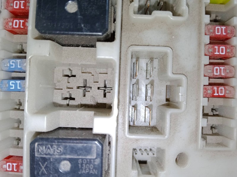 Recambio de caja reles / fusibles para nissan micra iii (k12) 1.5 dci referencia OEM IAM   