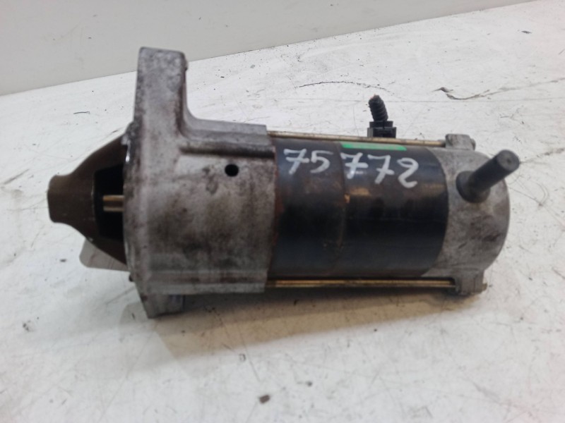 Recambio de motor arranque para toyota yaris (_p1_) 1.3 (ncp10_, scp12_) referencia OEM IAM 2815016160  2280006750