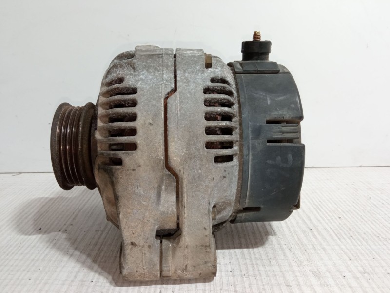 Recambio de alternador para honda civic vi fastback (ma, mb) 1.5 16v (mb3) referencia OEM IAM 0123315020  31100-PIK-E03