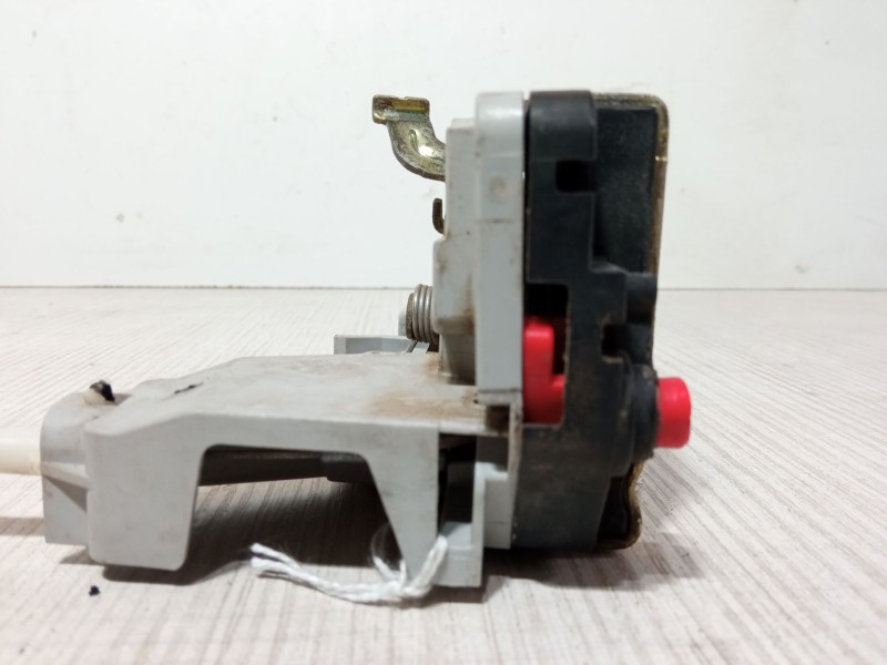 Recambio de cerradura puerta trasera izquierda para peugeot 307 (3a/c) 1.4 16v referencia OEM IAM   