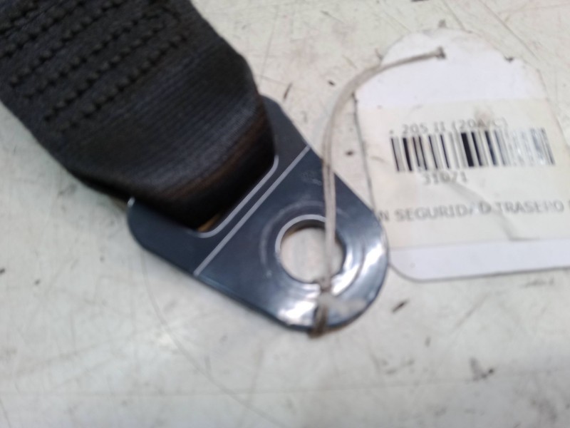 Recambio de cinturon seguridad trasero derecho para peugeot 205 ii (20a/c) 1.1 referencia OEM IAM   