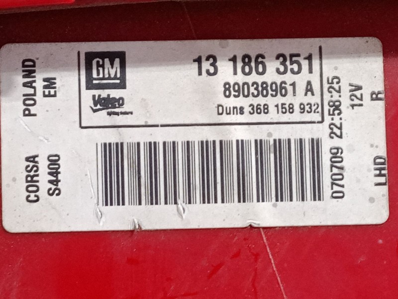Recambio de piloto trasero derecho para opel corsa d (s07) 1.2 (l08, l68) referencia OEM IAM 13186351  89038961A