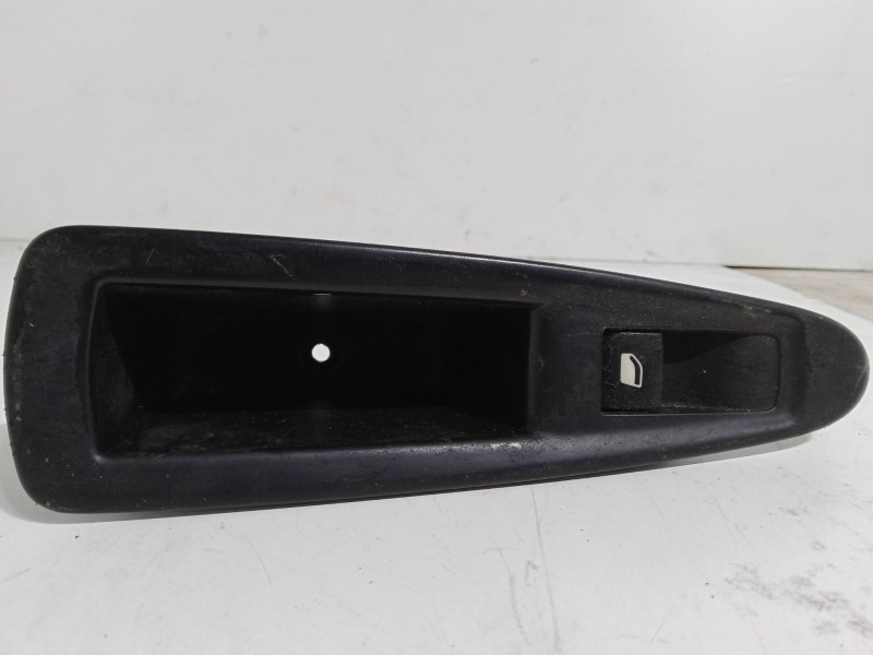 Recambio de mando elevalunas trasero derecho para citroën c4 i (lc_) 1.6 hdi referencia OEM IAM   