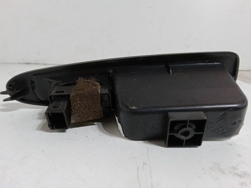 Recambio de mando elevalunas trasero derecho para citroën c4 i (lc_) 1.6 hdi referencia OEM IAM   