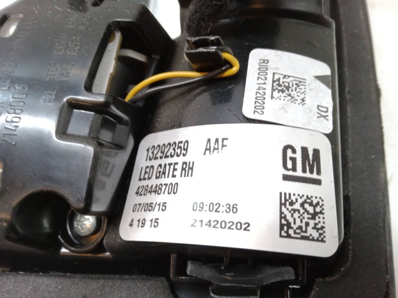 Recambio de piloto trasero porton derecho para opel zafira tourer c (p12) 1.4 lpg (75) referencia OEM IAM   
