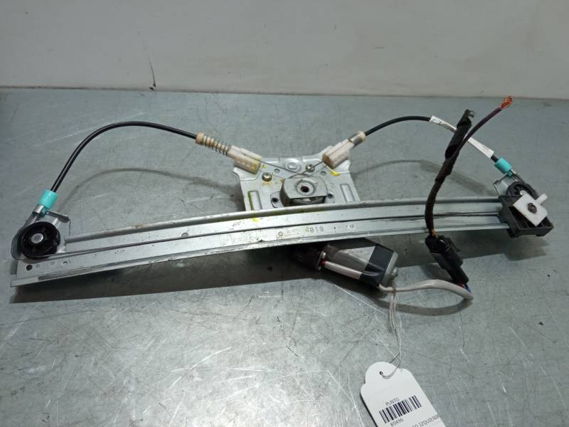 ELEVALUNAS ELECTRICO IZQUIERDO 3P Confort 